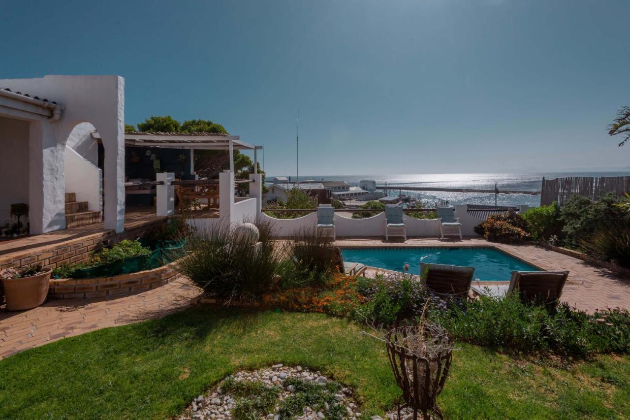 Saxon Lodge Gansbaai Extérieur photo