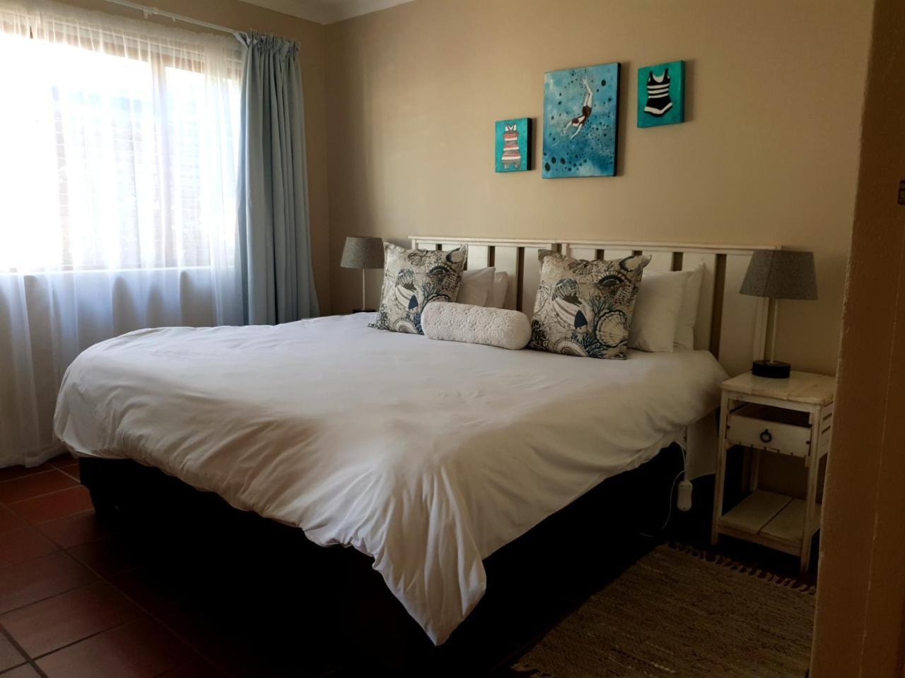 Saxon Lodge Gansbaai Extérieur photo
