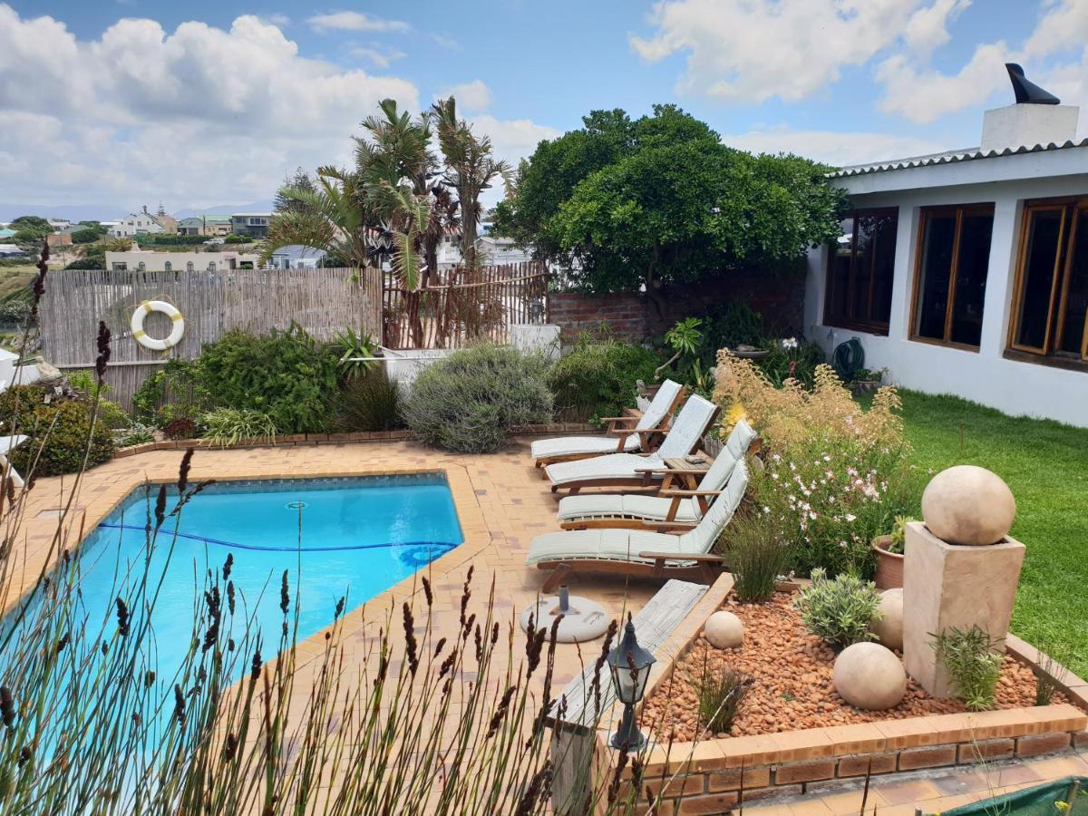 Saxon Lodge Gansbaai Extérieur photo