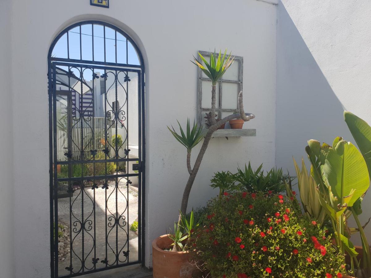 Saxon Lodge Gansbaai Extérieur photo
