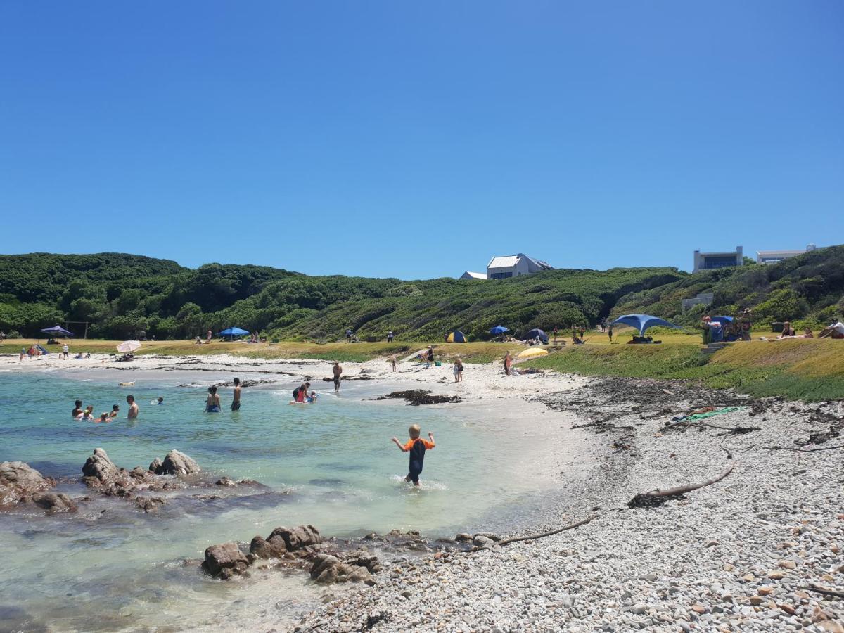 Saxon Lodge Gansbaai Extérieur photo